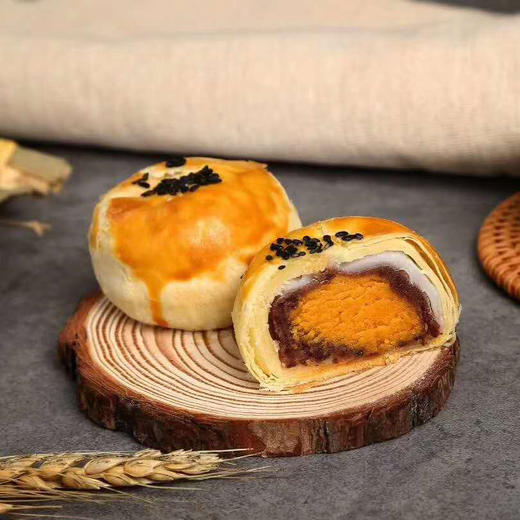 桂艺坊佑晨光-红版彩盒蛋黄酥330g 商品图1