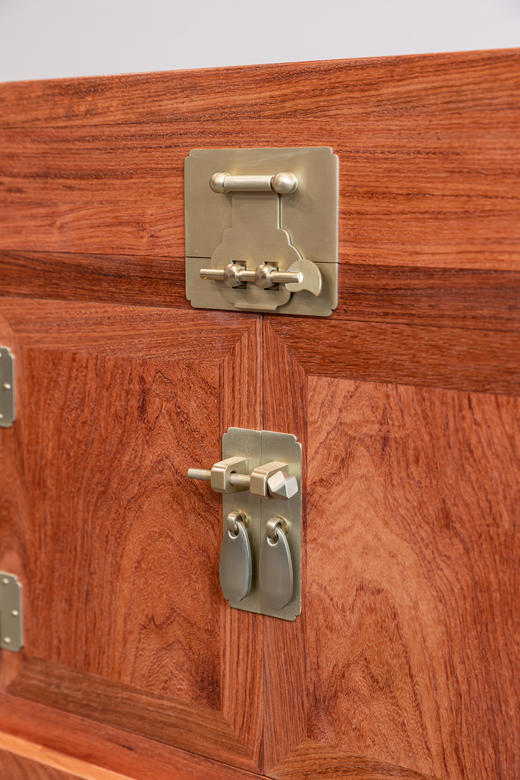 红桥红  家具严选  缅甸花梨（大果紫檀）【64 官皮箱式 茶边柜】 商品图3