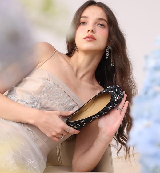 西村名物2023夏季新款平底优雅单鞋软底舒适百搭镂空奶奶鞋12241 商品图1