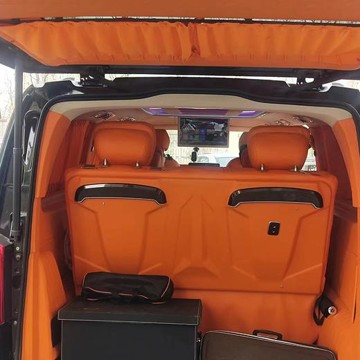 奔驰 威霆 2.0T 精英版 7座【长租-北京】 商品图10