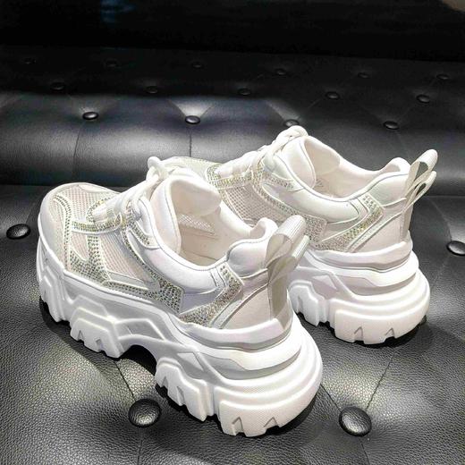 LFGJ 14646  超轻网孔闪钻老爹鞋 商品图4