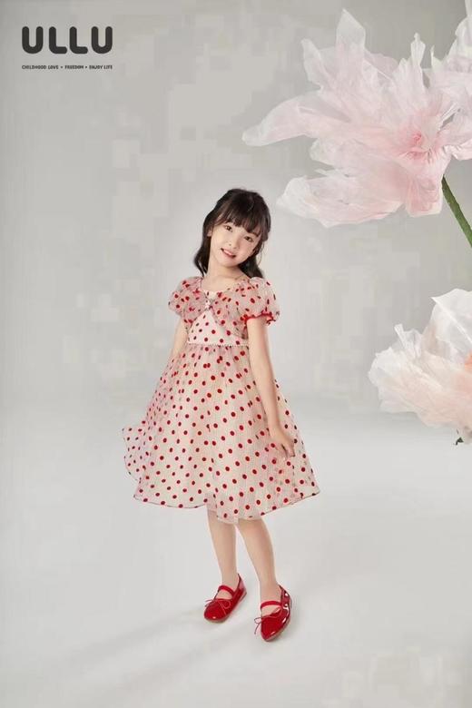 南三楼优露连衣裙 商品图1