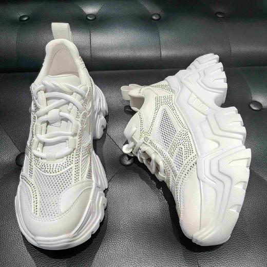 LFGJ 14646  超轻网孔闪钻老爹鞋 商品图2