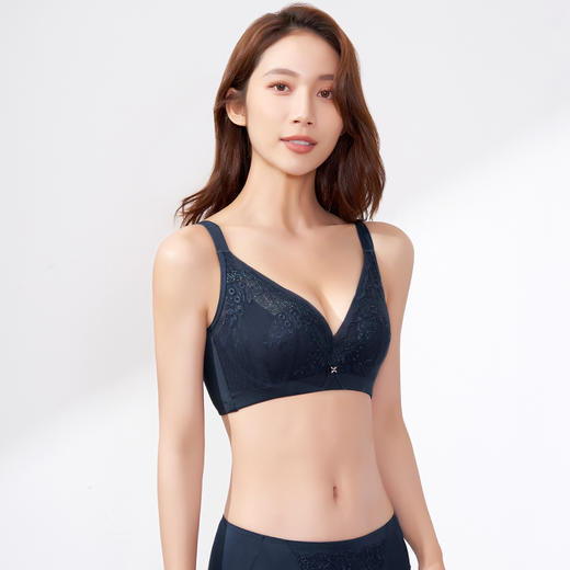 熳洁儿 大胸显小性感蕾丝薄款文胸轻薄透气商场同款23201302 商品图1