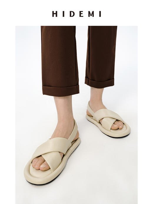 HIDEMI云朵厚底交叉带凉鞋 米白色/深棕色 商品图0