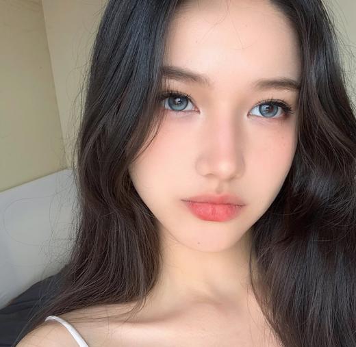 Bollycon旗下 ·日抛 ·小幽灵&小海星· 14.2mm白狮参考着色中等直径 · 韩产日抛 商品图7