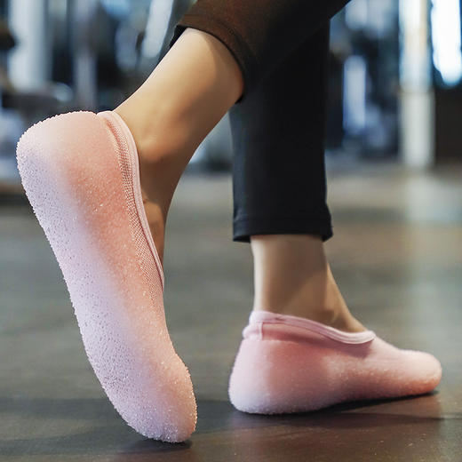 【戈伦鲨】 情侣 减震跑步鞋 开车鞋 室内静音鞋 商品图0