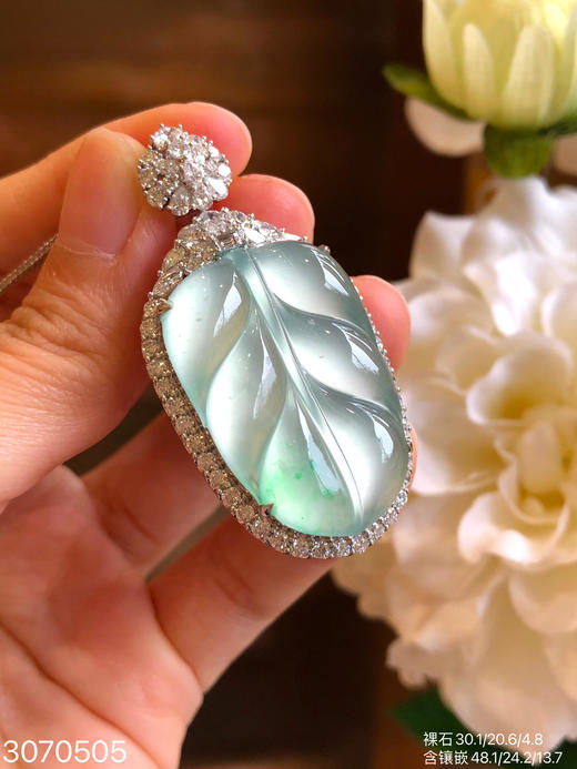 玻璃木那飘翠叶子吊坠 98999【3070505】 商品图3