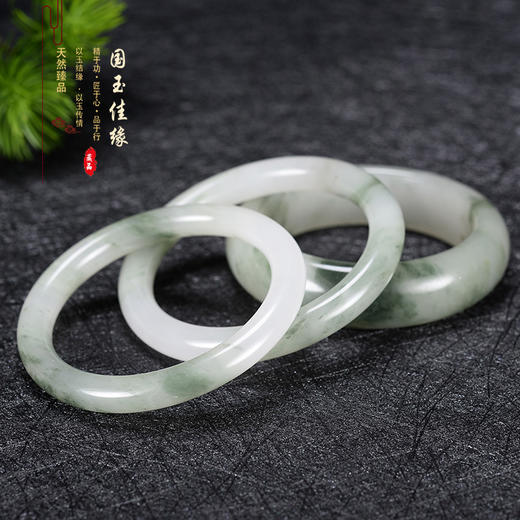 【前200位下单即送天山翠平安扣！】宝梵迪天山冰翠手镯天然玉石镯子优雅气质手镯 民族风 商品图2