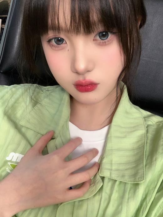 Bollycon旗下 ·日抛 ·小幽灵&小海星· 14.2mm白狮参考着色中等直径 · 韩产日抛 商品图6