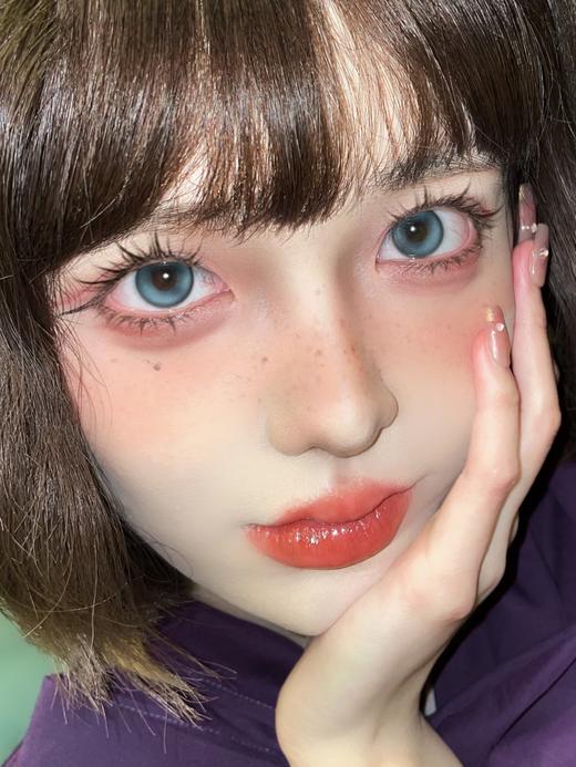 【日抛】小海星 Bollycon  中直径14.2 着色直径13.2  (同品牌多盒更划算，选款色板在详情页内）基弧8.7 蓝色金粉美瞳 商品图7