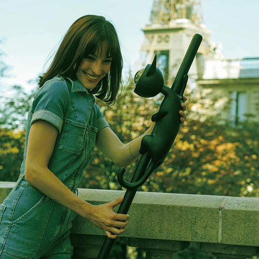 与光共舞 光头仔的游乐园 GATO 艺术灯 一体式落地灯 商品图1