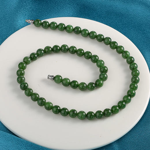 【宏艺珠宝】天然和田碧玉项链（自带天然铁元素黑点，介意勿拍）﹝主体为晶石类、有机宝石类、天然玉石类产品不支持以旧换新﹞ 商品图6