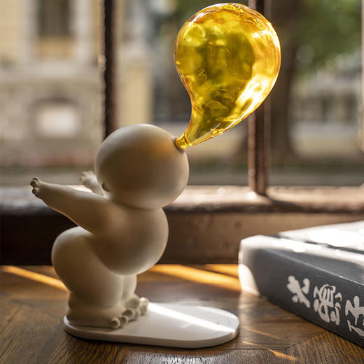 与光共舞 光头仔的游乐园「梦想的样子」艺术雕塑 白 商品图3