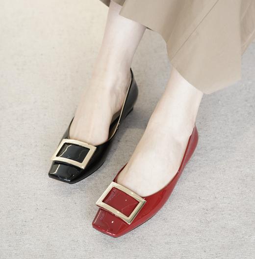 westory女鞋2023夏季新款平底牛漆皮百搭单鞋羊皮内里内垫73031 商品图0