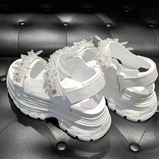 LFGJ 14651 串珠厚底偏带凉鞋 商品图4