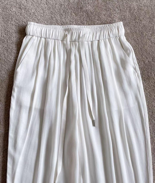 铜氨丝萝卜裤。 玫红  白色 黑色 自己备注号码颜色 商品图7