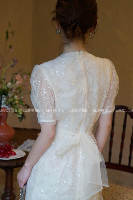 【门店同款】2023年夏季V型重工钉珠连衣裙 150760890 商品图4