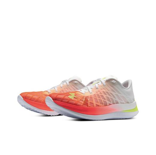 安德玛运动鞋3026801101 商品图0