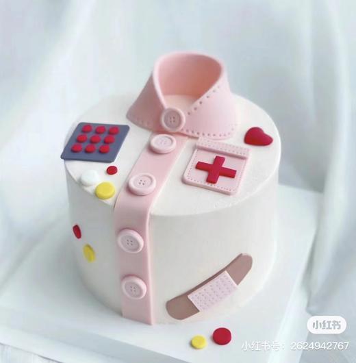 网图--半翻糖蛋糕加高胚三层夹心【护士】 商品图0