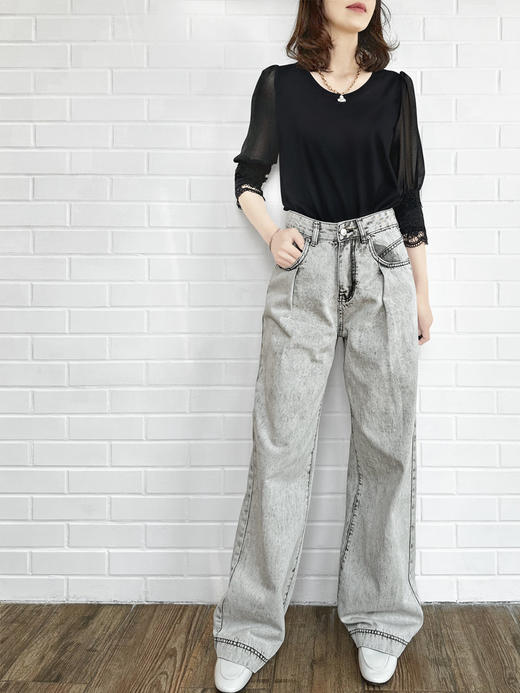 TYNVIE 袖口装饰上衣 - 黑色 商品图1