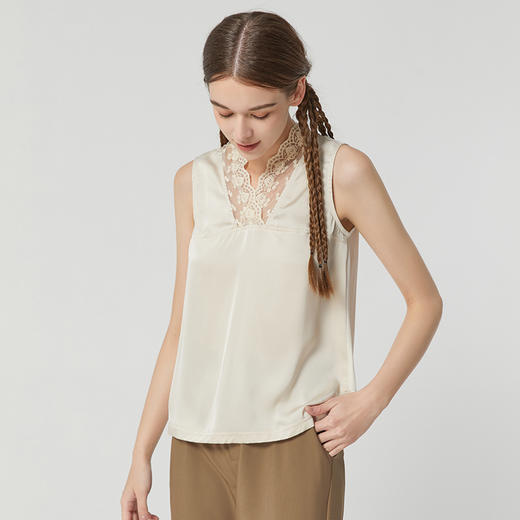 famecoco范可儿防走光打底背心女夏新深V蕾丝花边领内搭F223BC007 商品图1