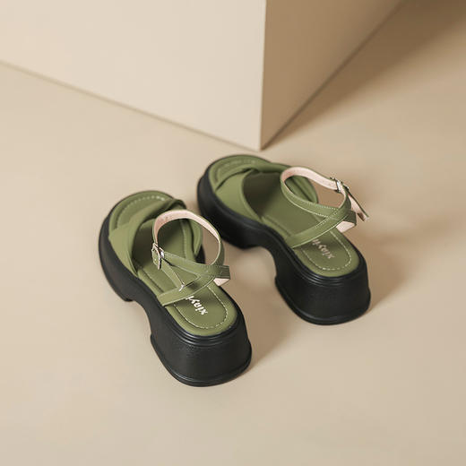 【芥末绿chao显白，不臭脚不挤脚】凉鞋女2023年夏季新款厚底罗马鞋松糕底沙滩鞋 商品图2
