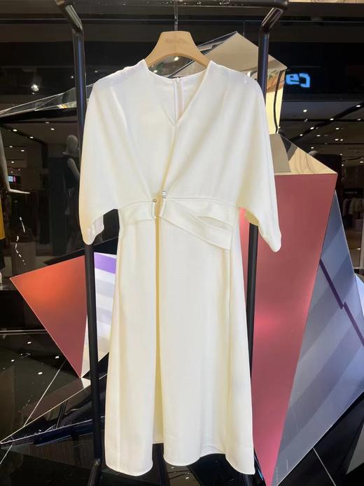 轻奢珍珠扣连衣裙 商品图0