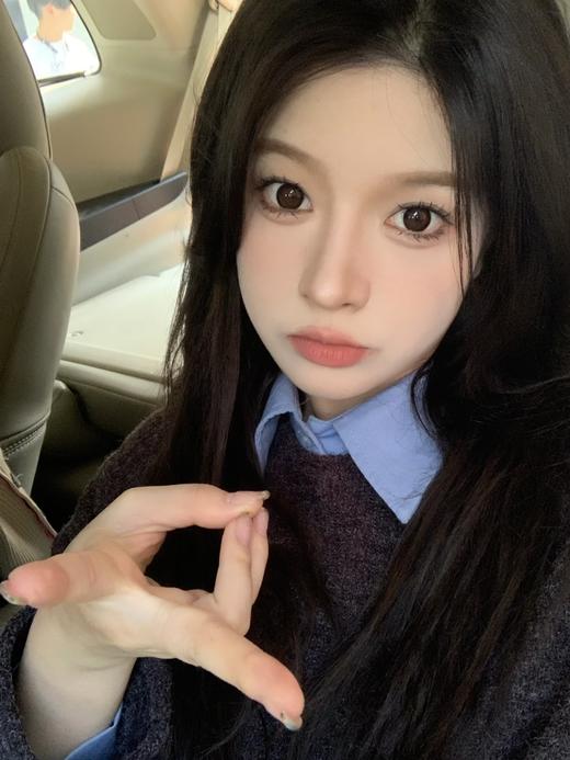 坚果力NUTNUTLOOK成为富婆 14.5mm大直径美瞳隐形眼镜 白狮旗下自营品牌赠送伴侣盒  半年抛2片 商品图10