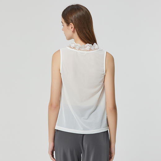 famecoco范可儿防走光打底背心女夏新深V蕾丝花边领内搭F223BC007 商品图4