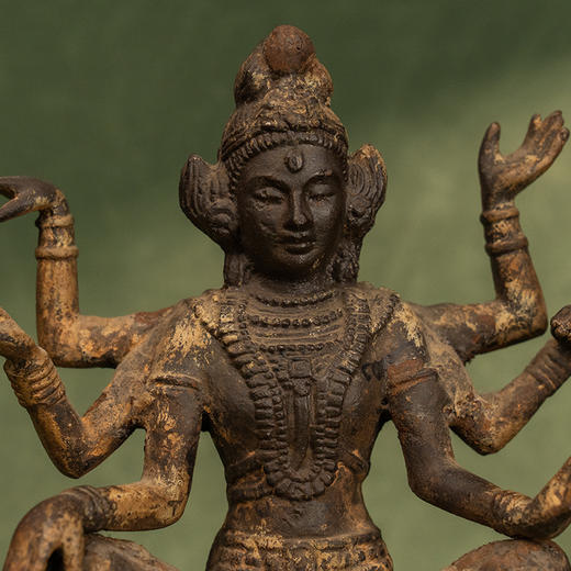 清 铁铸六臂观音像 商品图2