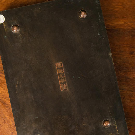 清 铜錾花虎门销烟文房盘 商品图4