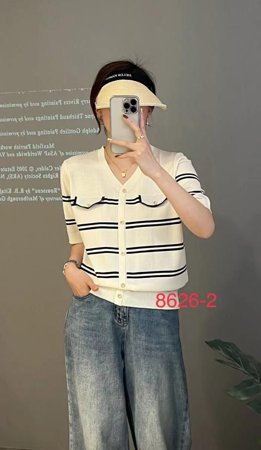 女上衣8626 商品图1