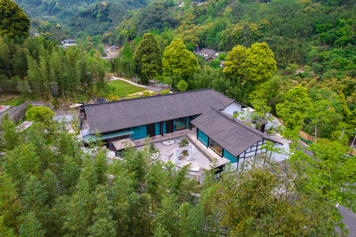 【超值特惠-峨眉山250号】单房预定，699元起住温泉私汤房，峨眉竹林里的避世民宿，报国寺，地暖，hlct 商品图0