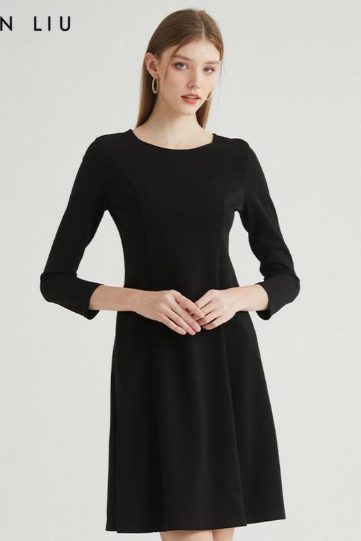 VIVIAN LIU R2317403春新款女装弹力圆领修身优雅长袖连衣裙 商品图5