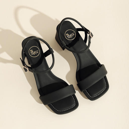 品质好货 | Safiya索菲娅2023新款羊剖层革一字带外穿凉鞋 商品图9