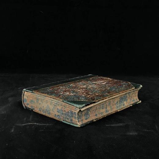 约19世纪后期 狄更斯《荒凉山庄》 8幅插图 真皮精装36开 商品图1