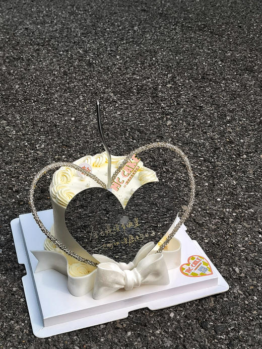 纪念日爱心镜面蛋糕 商品图0
