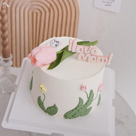 郁金香奶油水果蛋糕（提早5小时预定） 商品图0