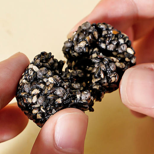 【轻养食补！黑芝麻丸】轻食解馋，独立包装，颗粒饱满，软糯香甜，营养均衡，拯救你的发际线，枸杞红枣坚果小丸子零食小吃五谷杂粮健康 商品图1