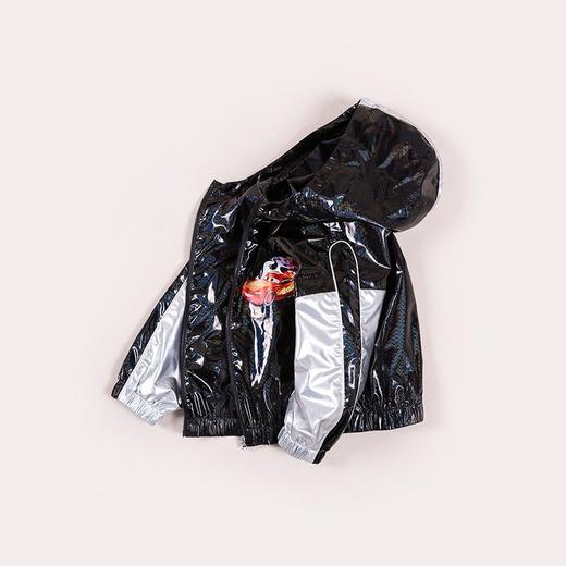 迪士尼童装 男童连帽风衣儿童印花卡通外套春季新款上衣亮面221S1712 商品图3