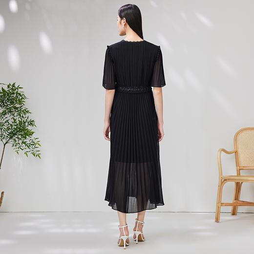 EITIE爱特爱夏季新款V领气质蕾丝拼接连衣裙礼服7077704 商品图4