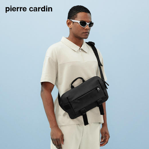 皮尔卡丹simplify系列 日式立体横身包男士斜挎包 商品图1