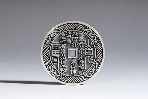 矩德泉坊 纯银手作   鬼方孔刻花（4.3厘米版）606 商品图0
