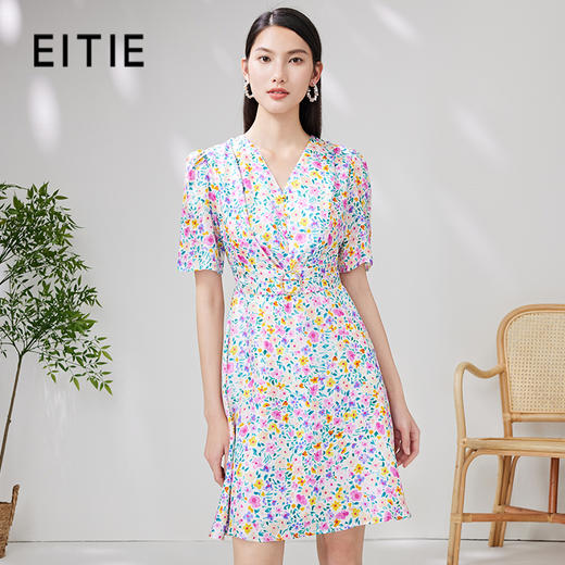 EITIE爱特爱夏款新品100%桑蚕丝显瘦V领舒适印花连衣裙7007767 商品图0