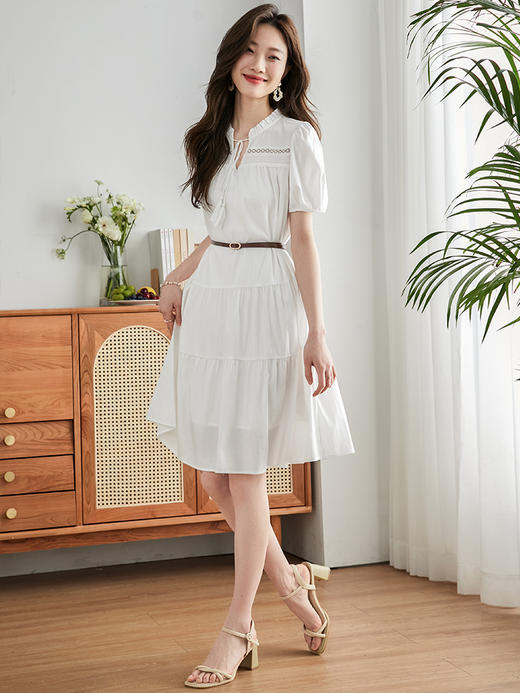 【618秒杀】熙世界度假风法式白色连衣裙女2025夏季新款宽松显瘦泡泡袖中长裙 商品图4