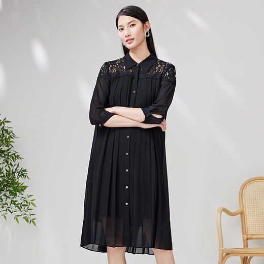 EITIE爱特爱夏季新品蕾丝镂空拼接优雅连衣裙7007766 商品图1