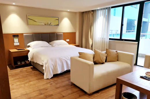 【花水湾原驿·峰景酒店】￥248=2大1小抢豪华房+无限次温泉+自助早，1.5h打卡“东方阿尔卑斯”西岭雪山赏杜鹃&花水湾泡汤泉，徒步、赏花、遛娃去~ 商品图2