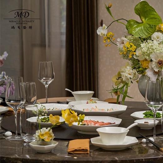 【春上新】10楼玛戈隆特  32头牡丹盛宴6人份  吊牌价：4688元   活动价：4219元 商品图4