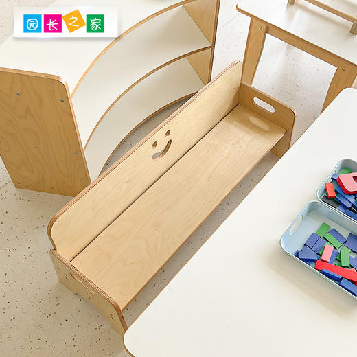 托育1-3.5岁实木实木板材儿童桌椅家具培训班早教幼儿 IC班长板凳 商品图1